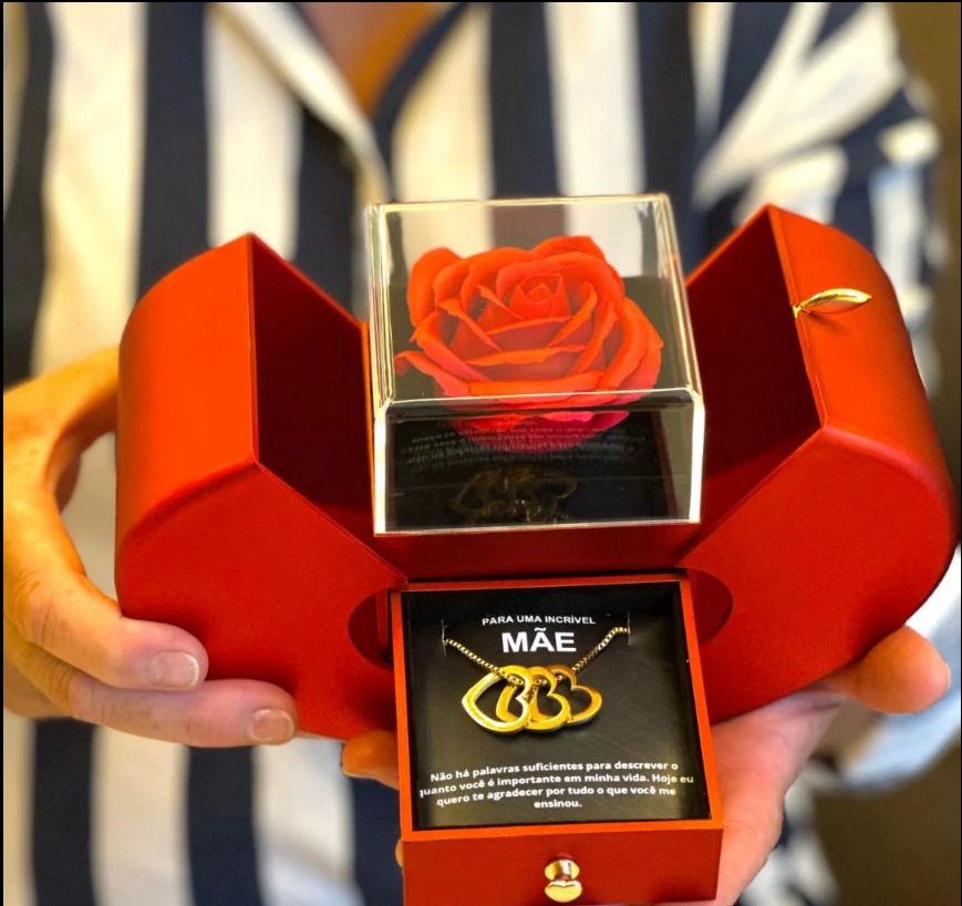 Colar Coração de Mãe com caixa e rosa preservada